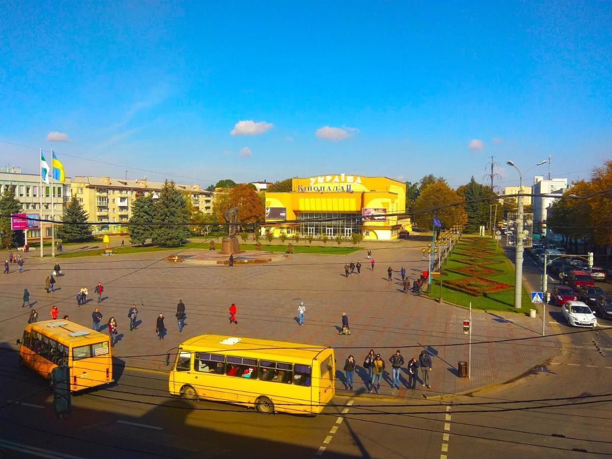 Rivne Hostel Exterior photo